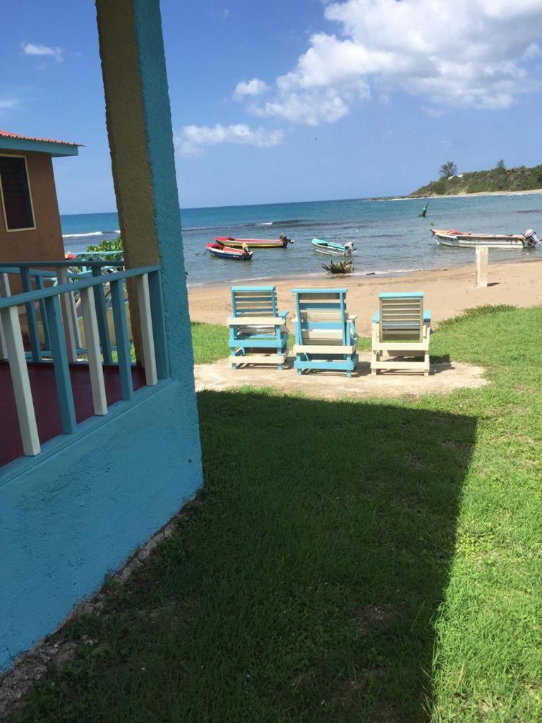 Waikiki Guest House Treasure Beach Exterior foto